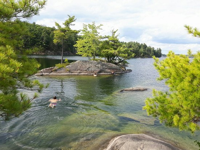 Charleston-Lake-Provincial-Park